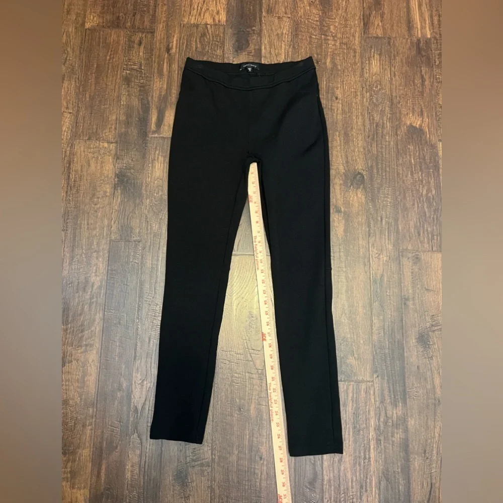 Sanctuary Pull-On Jeggings Size Women’s Medium Color Black
